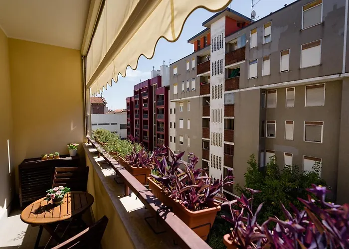 Apartament Oxilia Flat - Loreto District Mediolan