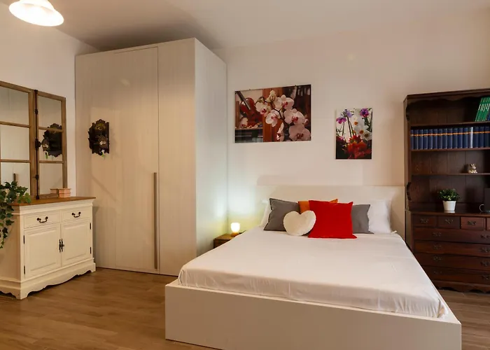 Oxilia Flat - Loreto District * Mediolan